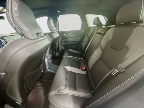 Used 2024 Volvo XC60 T8 Ultimate w/ Protection Package Premier AWD/4WD image 21