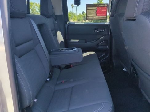 Certified 2024 Nissan Frontier SV w/ Technology Package RWD image 26