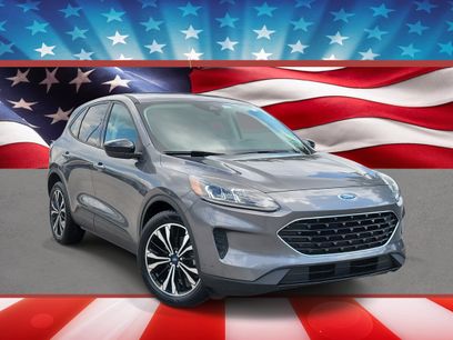 Certified 2021 Ford Escape SE w/ SE Sport Appearance Package