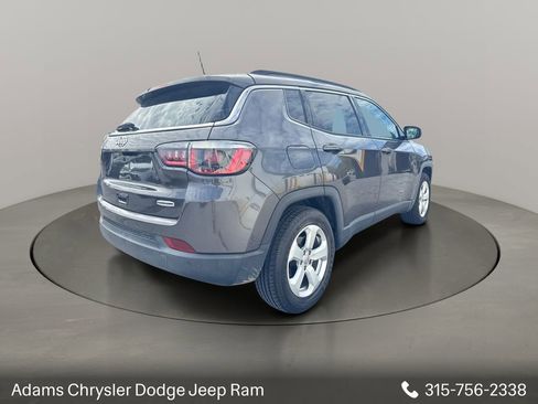 Used 2020 Jeep Compass Latitude w/ Advanced Safety Group FWD image 7