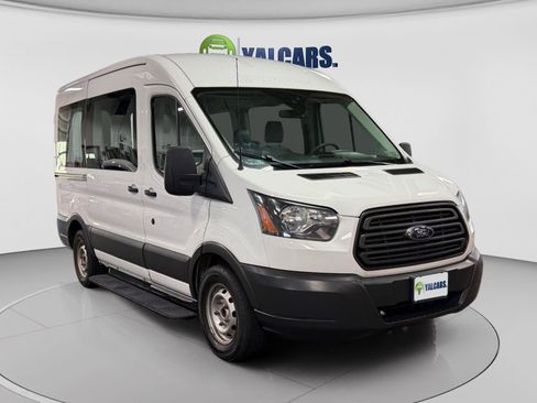 Used 2016 Ford Transit 150 XL RWD image 7