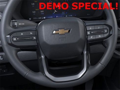 New 2025 Chevrolet Colorado LT w/ LT Convenience Package image 19