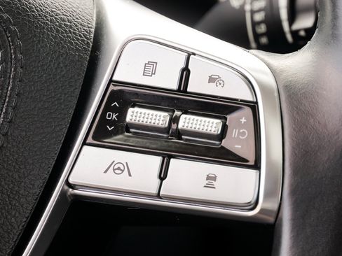 Used 2025 Kia Telluride S AWD/4WD image 38