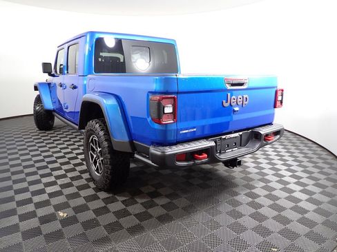 New 2026 Jeep Gladiator Rubicon w/ Steel Power Dome Hood Package AWD/4WD image 15