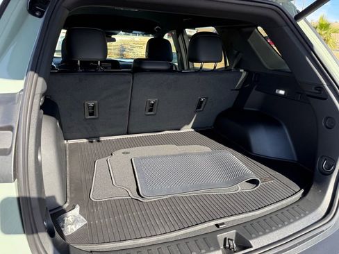 New 2026 Chevrolet Equinox LT w/ Convenience Package II image 19