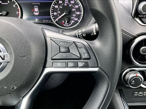 Used 2023 Nissan Sentra SV image 23