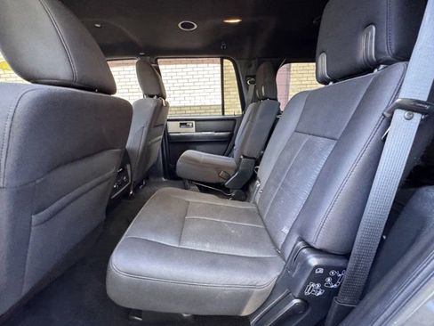 Used 2017 Ford Expedition XLT image 14