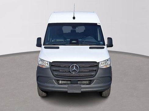 Used 2026 Mercedes-Benz Sprinter 2500 image 2