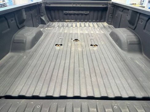 Used 2022 GMC Sierra 3500 Denali AWD/4WD image 5
