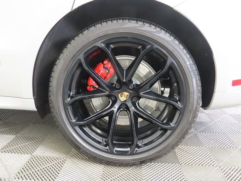 Used 2022 Porsche Macan GTS image 32