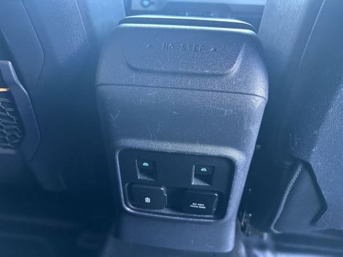 Certified 2023 Ford Bronco Badlands AWD/4WD image 24