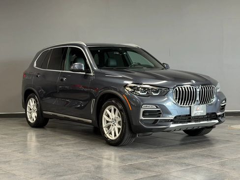 Used 2021 BMW X5 xDrive40i w/ Convenience Package AWD/4WD image 4