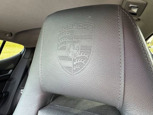 Used 2013 Porsche Panamera 4 image 23