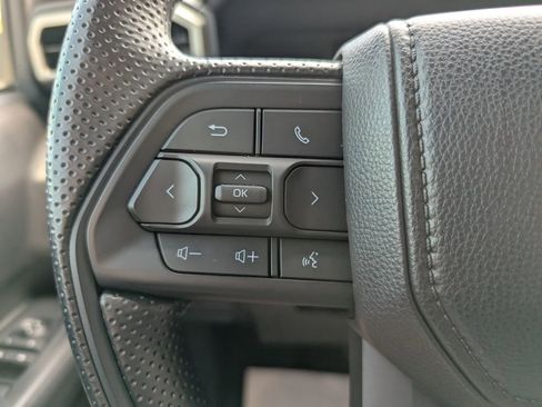 Used 2025 Toyota Tacoma SR5 image 22