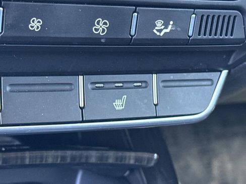 Used 2020 Kia Sorento EX image 30