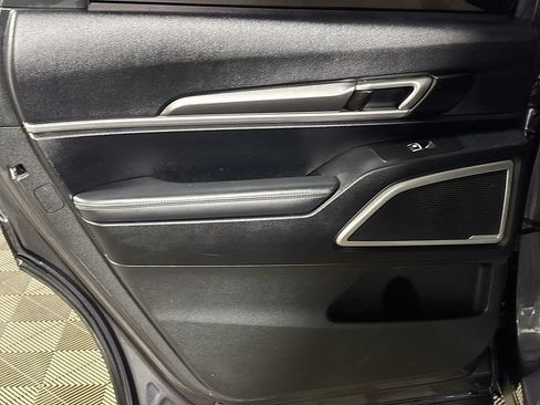Used 2024 Kia Telluride S w/ S Sunroof Package AWD/4WD image 20