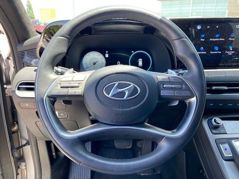 Used 2025 Hyundai Palisade Calligraphy FWD image 7