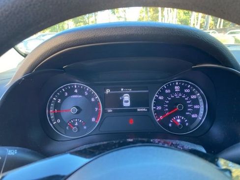 Used 2022 Kia Forte LXS image 26