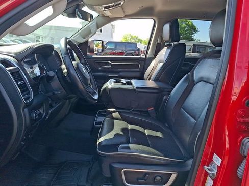 Used 2022 RAM 1500 Laramie AWD/4WD image 15