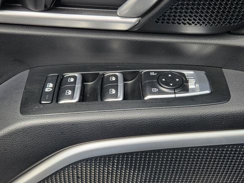 Used 2021 Kia Telluride LX FWD image 27