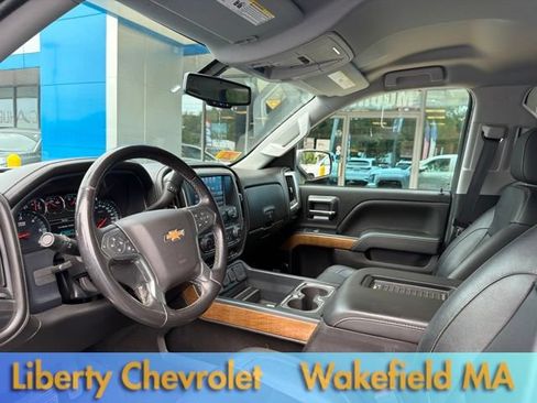 Used 2018 Chevrolet Silverado 1500 LTZ w/ Sport Package AWD/4WD image 4