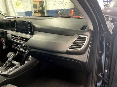 Used 2024 Kia Seltos LX AWD/4WD image 13