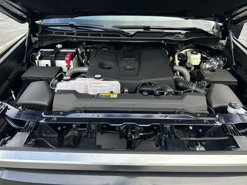 New 2026 Toyota Tundra Limited AWD/4WD image 26