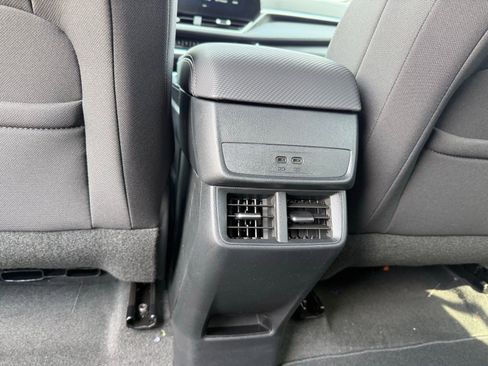 New 2026 Chevrolet Equinox LT image 22