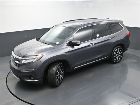 Used 2019 Honda Pilot Touring image 38