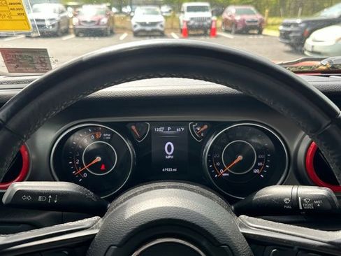 Used 2018 Jeep Wrangler Unlimited Sport S AWD/4WD image 24