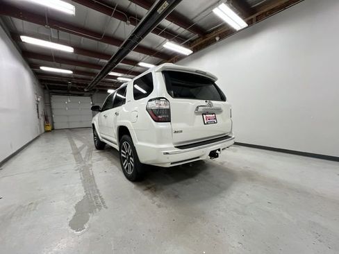 Used 2020 Toyota 4Runner Limited image 6
