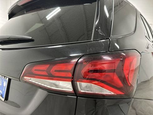 Used 2024 Chevrolet Equinox LT AWD/4WD image 22