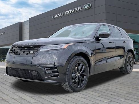 New 2026 Land Rover Range Rover Velar Dynamic SE image 1