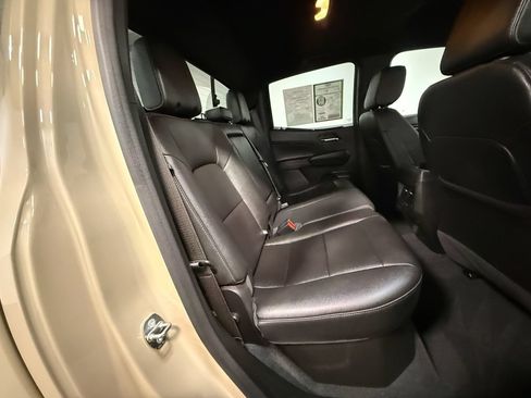 Used 2023 GMC Canyon Elevation w/ Elevation Premium Package AWD/4WD image 14