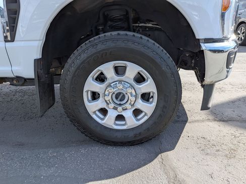 Used 2023 Ford F350 XLT w/ 360-Degree Camera Package image 13