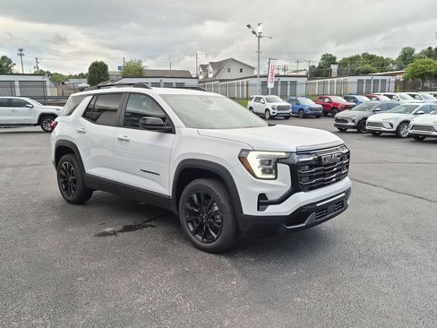 New 2027 GMC Terrain Elevation w/ Elevation Premium Package AWD/4WD image 3