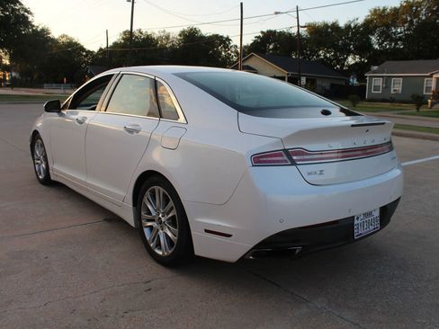 Used 2016 Lincoln MKZ w/ Equipment Group 300A Reserve image 10