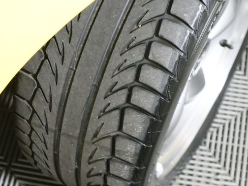 Used 2004 Ford Mustang GT image 31