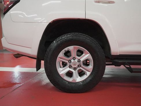 Certified 2020 Toyota 4Runner SR5 Premium w/ Moonroof Package image 26