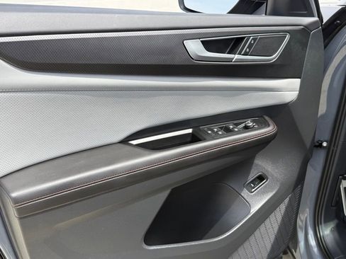 New 2026 Volkswagen Atlas Peak Edition AWD/4WD image 9