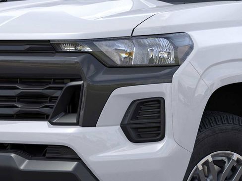 New 2025 Chevrolet Colorado LT image 10