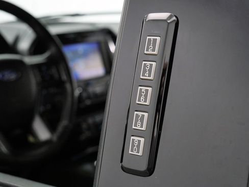 Used 2020 Ford F150 XLT w/ Equipment Group 302A Luxury AWD/4WD image 14