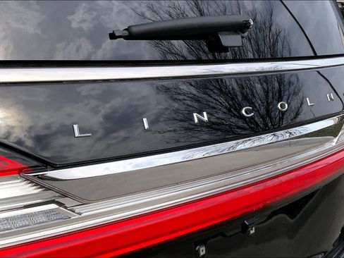 Used 2019 Lincoln Navigator Reserve w/ Cargo Package image 31