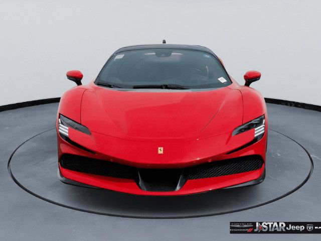 Used 2022 Ferrari SF90 Stradale AWD/4WD image 2