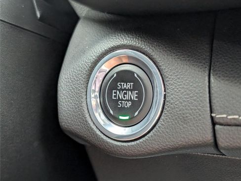 Used 2023 Buick Envision Avenir AWD/4WD image 27