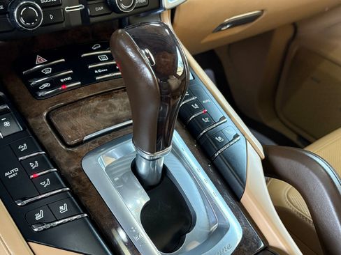 Used 2016 Porsche Cayenne GTS image 49