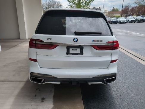 Used 2021 BMW X7 M50i AWD/4WD image 4