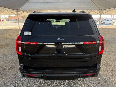 New 2025 Ford Expedition Platinum w/ Stealth Appearance Package image 7