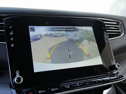 Used 2023 Jeep Wagoneer L Series II image 51