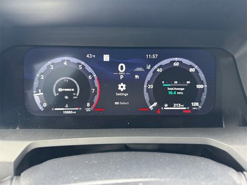 Used 2024 Toyota Tacoma TRD Sport w/ TRD Sport Upgrade Package image 21